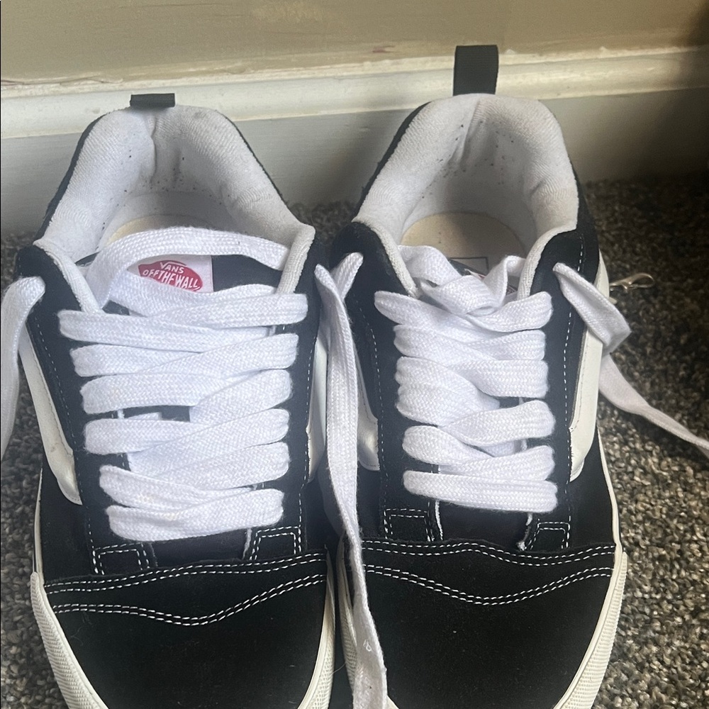 Vans Black & White Classic Low-Top Skate Sneakers